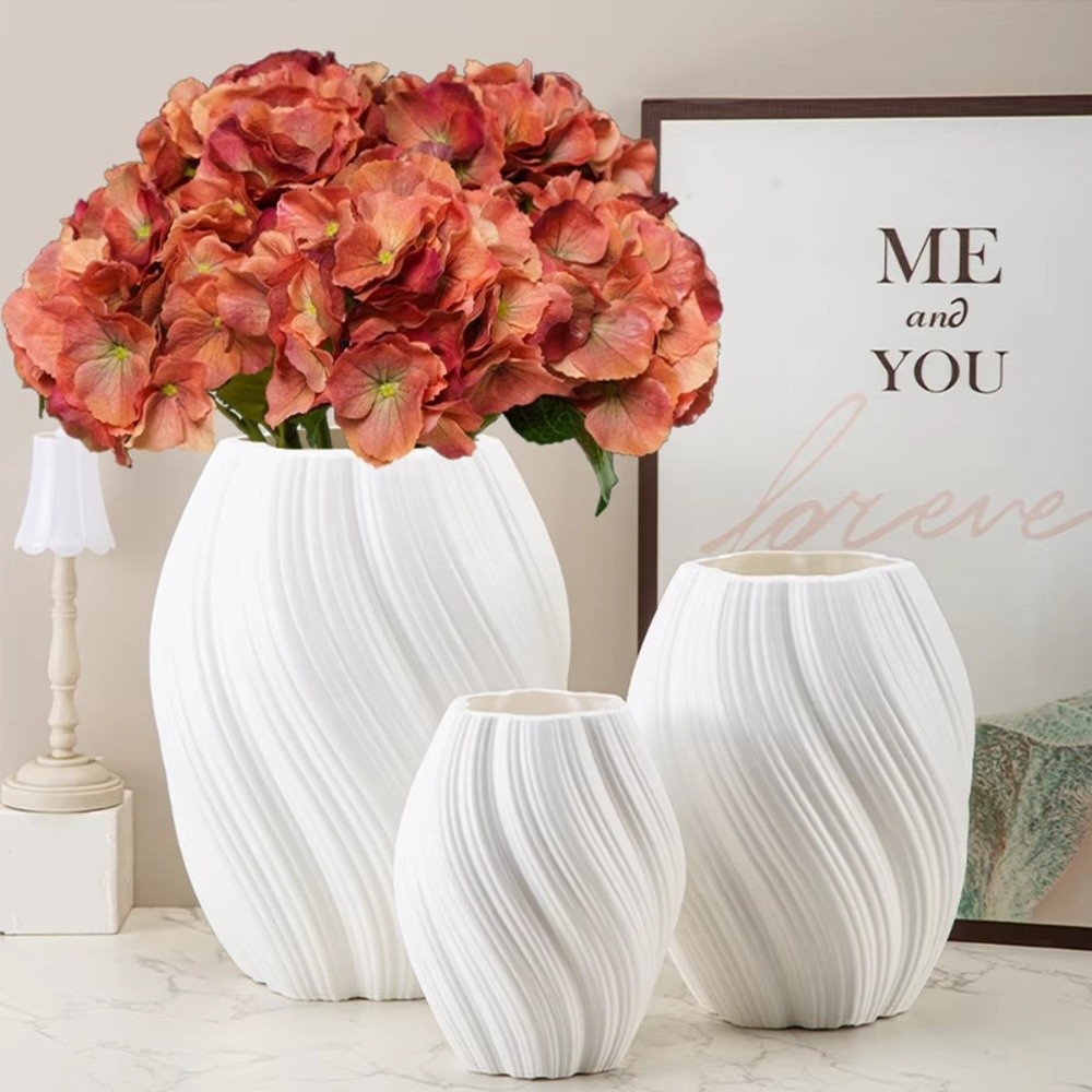 Nordic Wave Shaped Plastic Vas - Home Decor Center 评论和价格